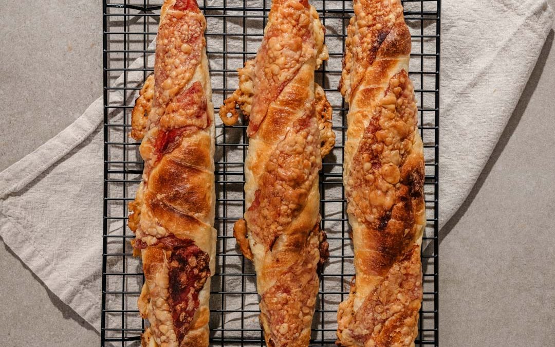 Jausenstangerl mit Speck